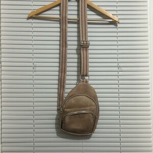 CLUCI Small Sling Bag for Women, Vegan Leather Fanny Pack
Crossbody Bag